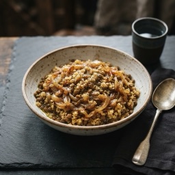 Illustration for the Lentil and bulgur pilaf with caramelized onion meal